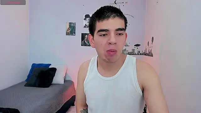 Snapshot of Ares_Johnson chatting on December 24, 6:50 pm Ares Johnson online show from December 24, 6:50 pm