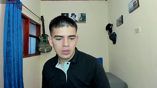 Snapshot of Ares_Johnson chatting on January 30, 2:15 pm Ares Johnson online show from January 30, 2:15 pm