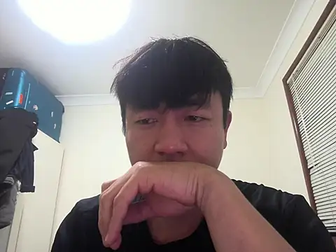 kimmyworld online show from June 18, 11:04 am