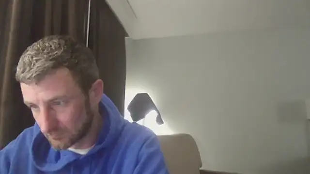 HungStud4You online show from March 3, 2:41 am