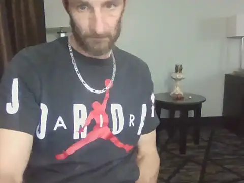 HungStud4You online show from November 6, 4:48 am