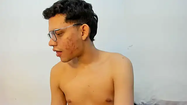 Diego-Monsalve online show from September 21, 1:06 am