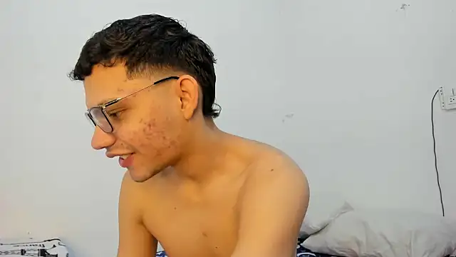 Diego-Monsalve online show from September 29, 10:27 pm