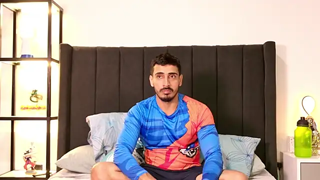 muscle ares online show from January 6, 11:20 pm