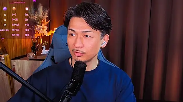 HARU-outdoor-x online show from February 3, 2:22 pm