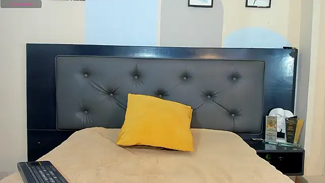 Jotastevensxx online show from January 18, 7:27 pm