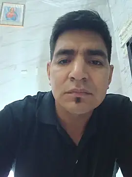 latino17 online show from November 15, 6:04 am