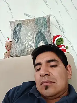 latino17 online show from December 1, 5:49 pm