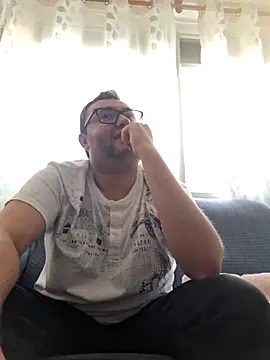 Javier bear online show from May 21, 12:53 pm