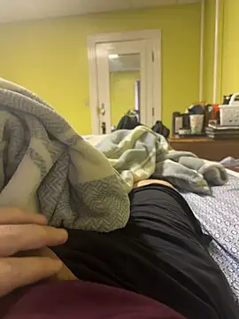 husband4555 online show from April 13, 9:04 pm