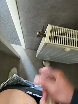 Siggidc2n online show from April 28, 12:32 pm