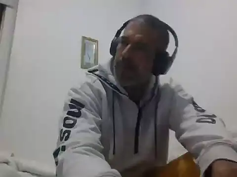 jackbigcock11 online show from November 10, 7:24 am