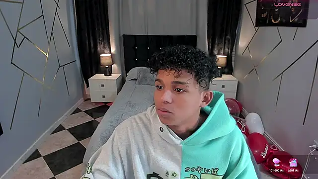 Noah Smith04 online show from February 18, 10:25 pm