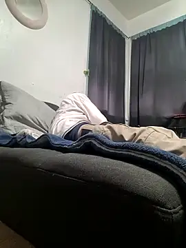 LongDickZee562 online show from October 20, 8:40 am