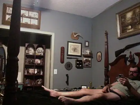 Onesieboy4daddys online show from March 16, 5:44 am