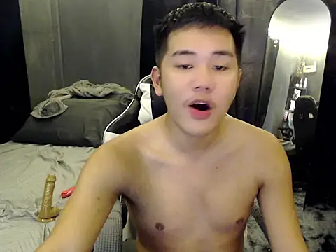 xgregor07 online show from November 3, 10:52 am