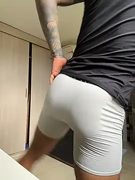 sendfer online show from February 24, 7:36 pm