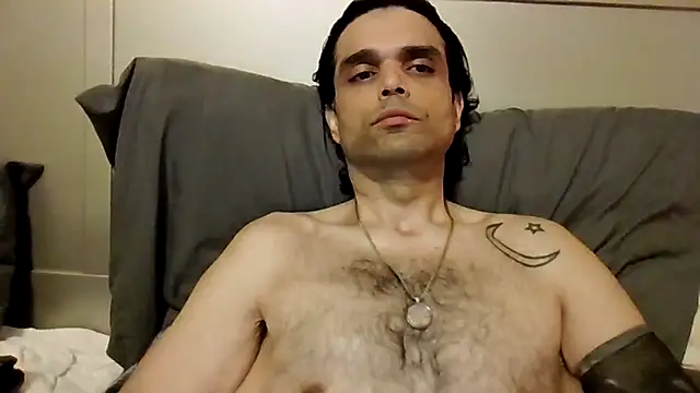 GForceSavage online show from December 18, 7:04 am