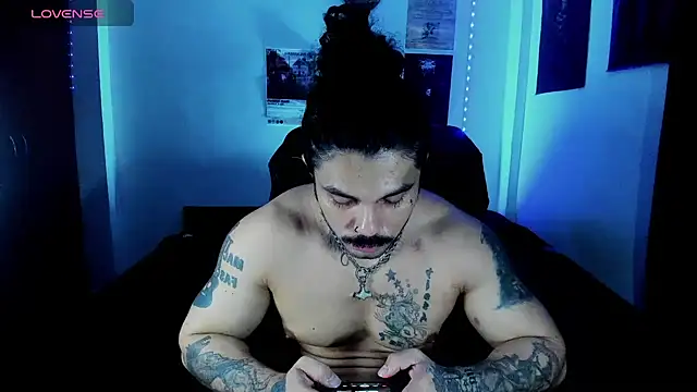 Van Velckan online show from December 14, 1:23 am