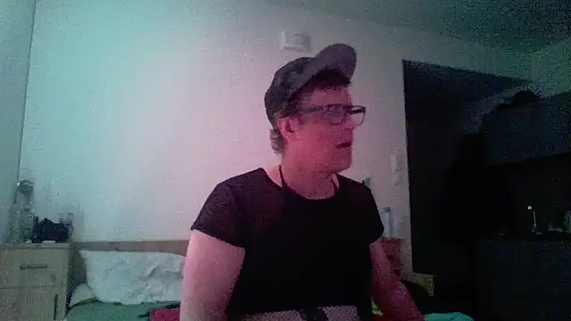 Bigthroaterboy online show from April 21, 2:15 am