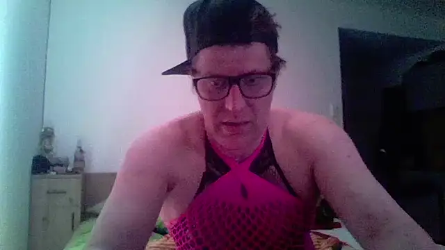 Bigthroaterboy online show from March 23, 5:30 pm