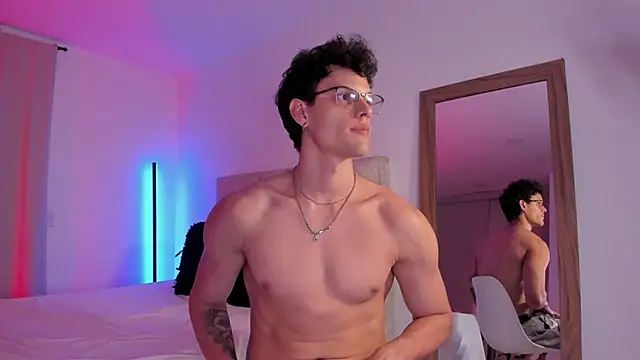 troy palmer online show from March 28, 1:50 am