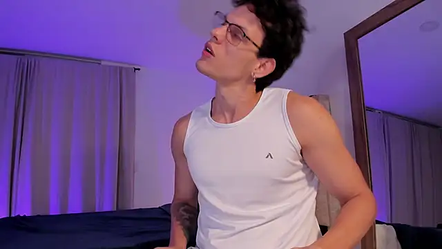 troy palmer online show from April 2, 1:14 am