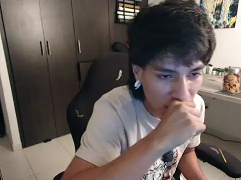 DIEGOERAZOX online show from April 21, 5:35 am