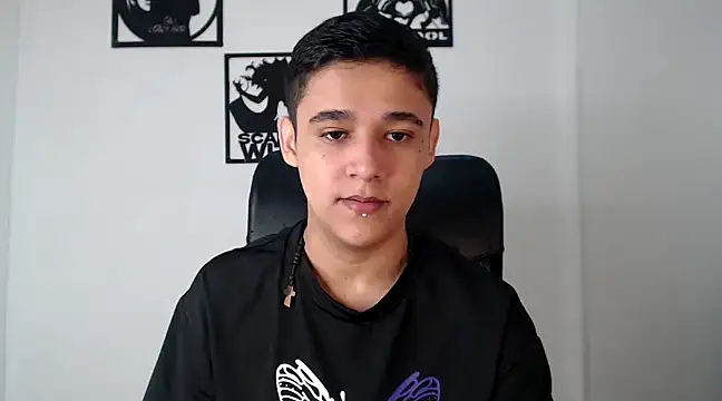 kaiine190 online show from December 2, 1:00 pm