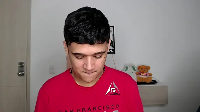 kaiine190 online show from November 19, 8:03 am