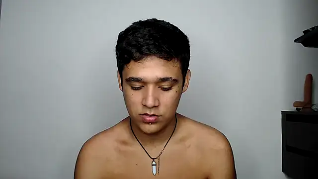 kaiine190 online show from April 19, 6:57 am