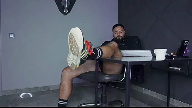 mattmasterss online show from September 13, 12:55 am