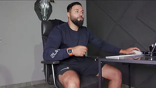 mattmasterss online show from September 22, 9:58 pm