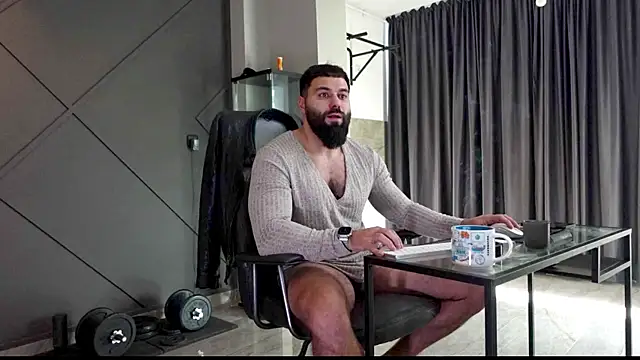 mattmasterss online show from December 23, 12:30 pm