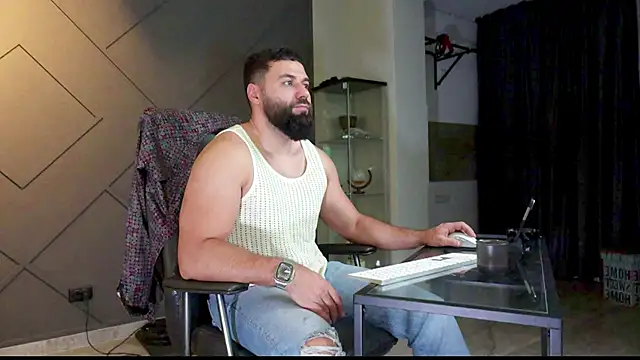 mattmasterss online show from January 17, 2:18 am