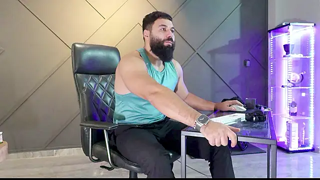 mattmasterss online show from December 5, 4:53 am