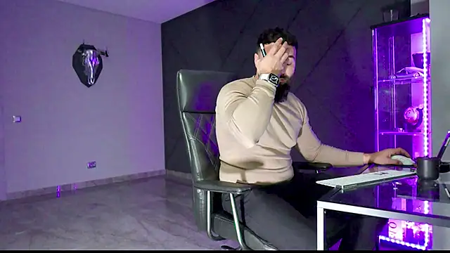 mattmasterss online show from March 4, 4:09 pm