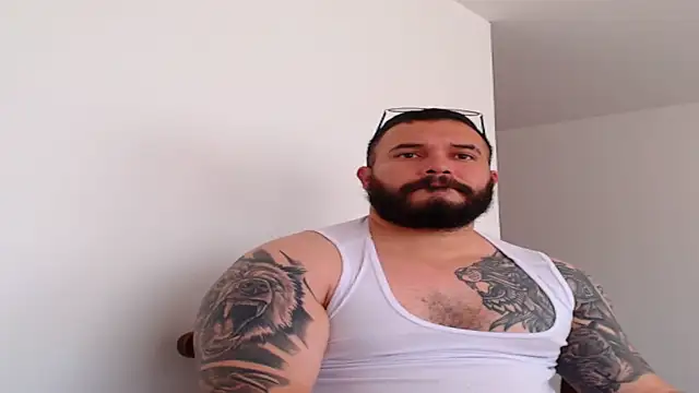 alexandergranda71 online show from February 15, 5:07 pm