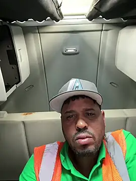 Danypapi online show from August 7, 6:03 pm