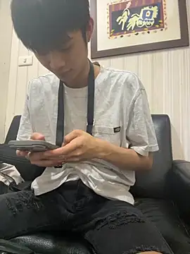 mumuowl online show from November 8, 3:59 pm