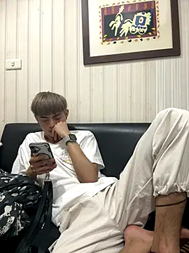 mumuowl online show from December 1, 3:59 pm