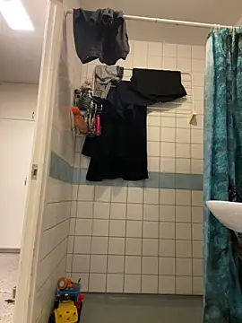 Teddan82 online show from April 17, 10:34 pm