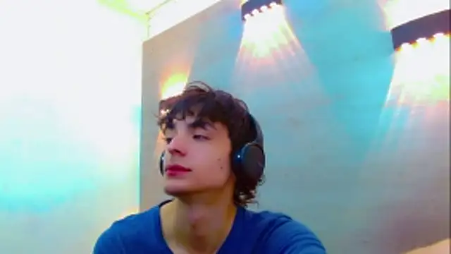 Sr BonnyEthan online show from December 5, 2:24 pm