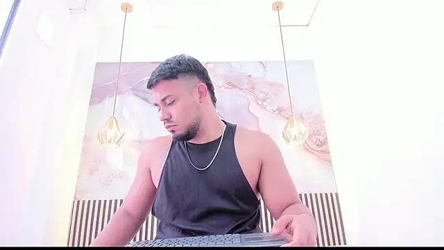 BrianMalonee online show from October 4, 2:11 pm