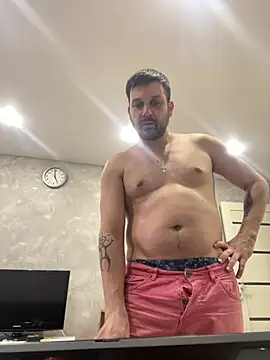 MaeltraJoy online show from April 22, 11:59 am