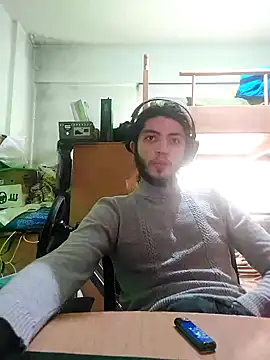 Snapshot of kleineid77 chatting on January 12, 1:16 pm kleineid77 online show from January 12, 1:16 pm
