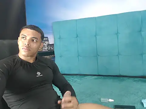 SexyBigCock01 online show from November 10, 1:05 pm