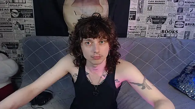 axxxturel online show from July 9, 7:39 pm
