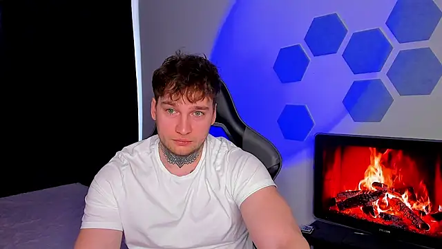 Chris Tyson online show from March 17, 9:23 am