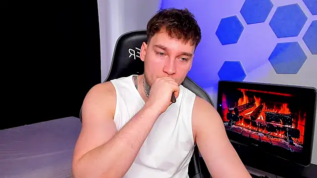 Chris Tyson online show from February 3, 8:41 am